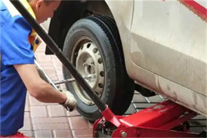 江阳区附近拖车24小时服务热线电话